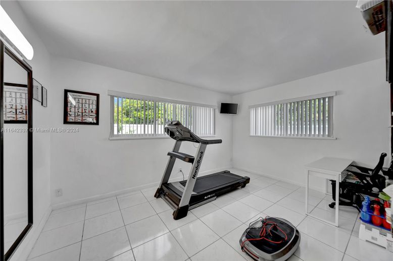 Fitness Equipment, Interior