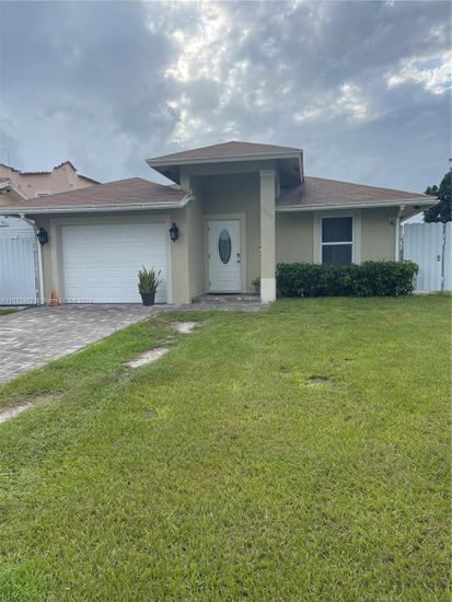 Attached, Backyard, Exterior, Facade, Ranch