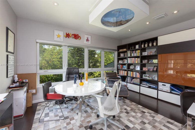 Home Office, Interior, Recessed Lighting, Wood Texture Flooring