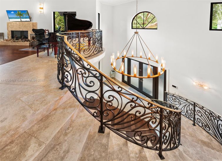 Chandelier, Fireplace, Interior, Pendant Lights, Piano