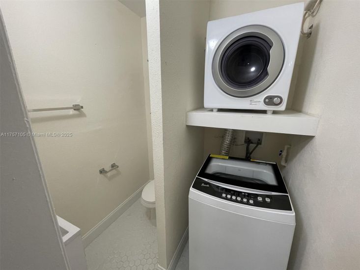 Interior, Utility Closets, Washer