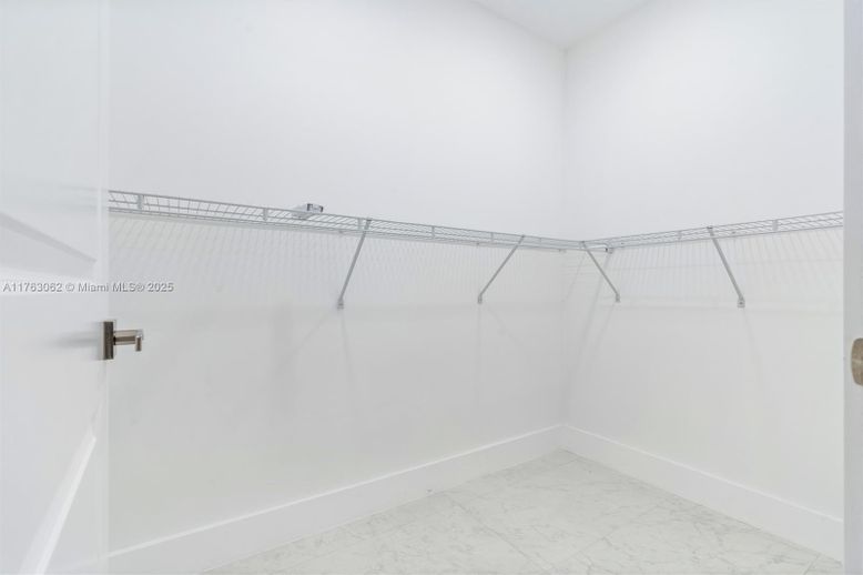 Interior, Marble, Walk-in Closets