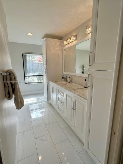 Bathroom, Dual Sink Vanities, Interior, Marble, Recessed Lighting