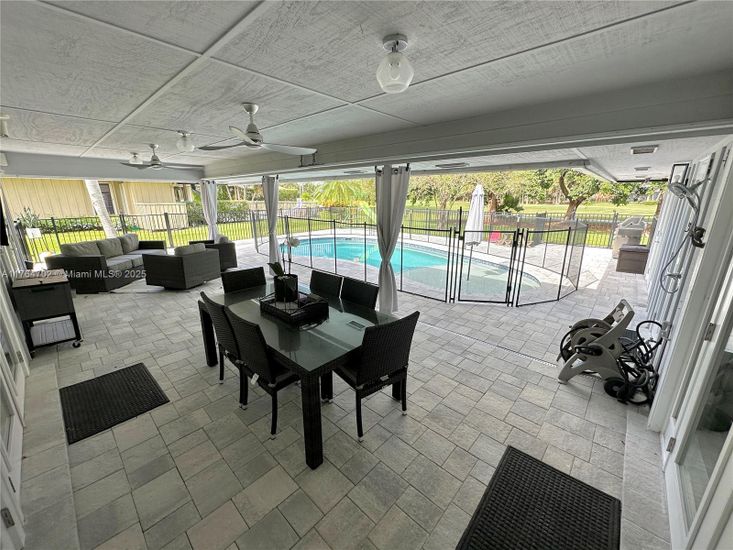 Dining room, Interior, Living room