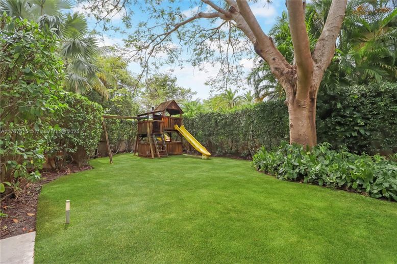 Backyard, Exterior, Playground