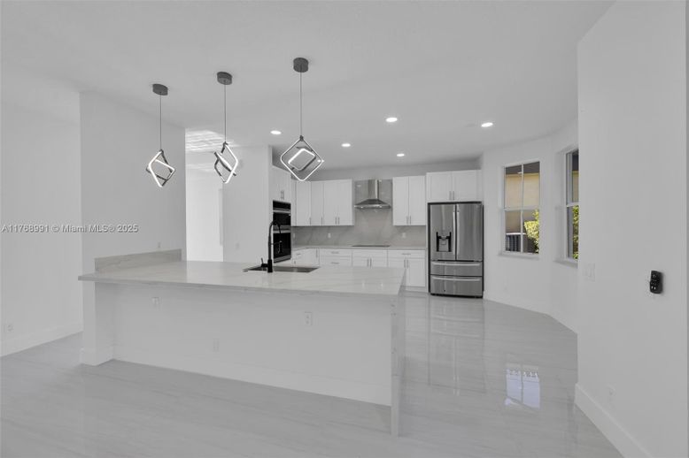 Interior, Kitchen, Pendant Lights, Recessed Lighting, Stainless Steel Appliances