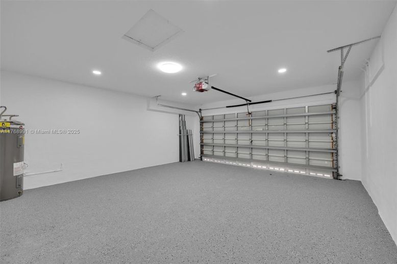 Garage, Interior, Recessed Lighting