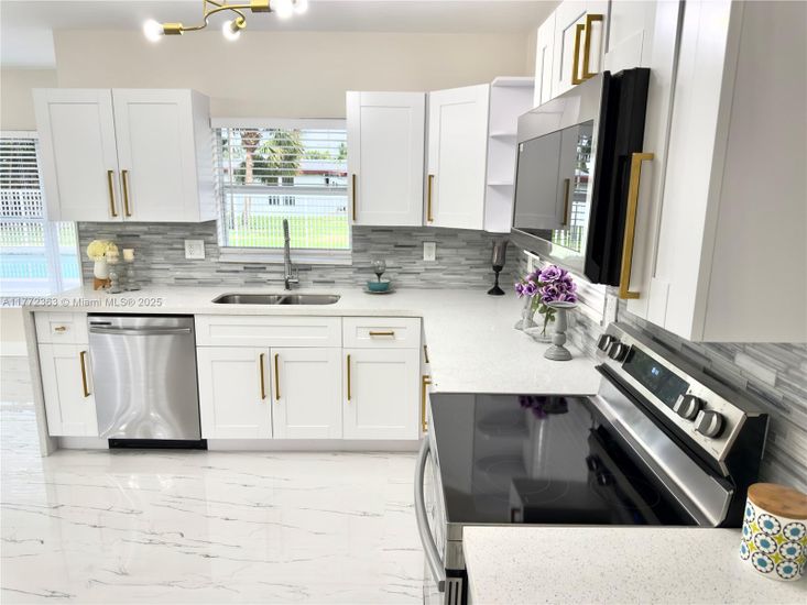 Interior, Kitchen, Marble, Stainless Steel Appliances