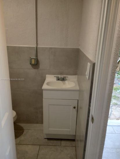 Bathroom, Interior