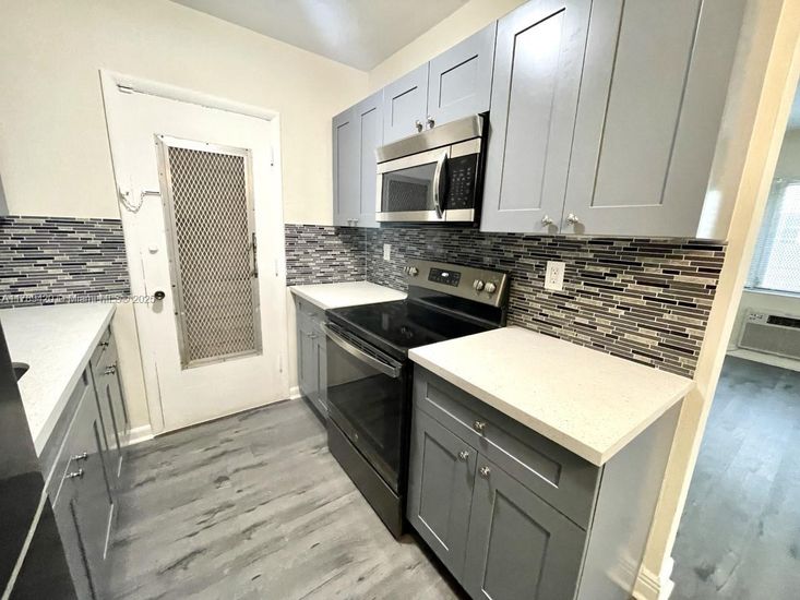 Interior, Kitchen, Wood Texture Flooring