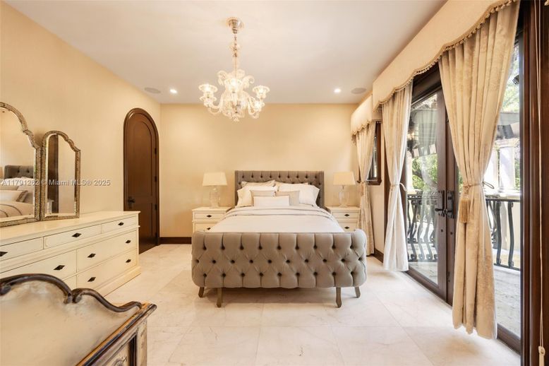 Bedroom, Chandelier, Interior, Recessed Lighting