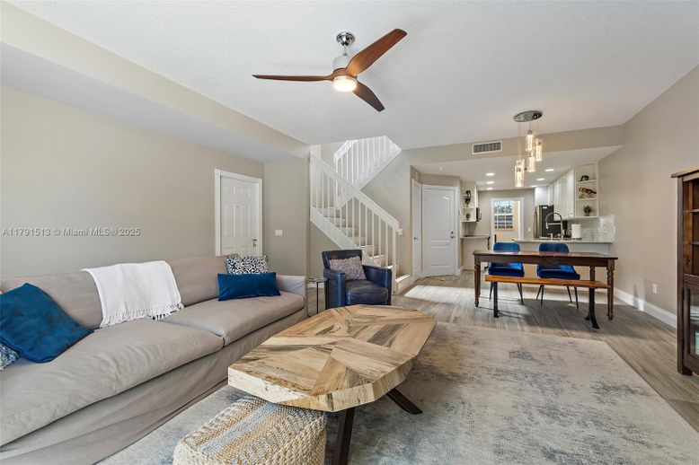 Interior, Kitchen, Living room, Pendant Lights, Recessed Lighting, Wood Texture Flooring