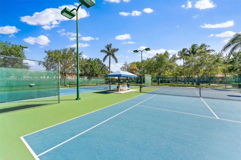 Exterior, Tennis Courts