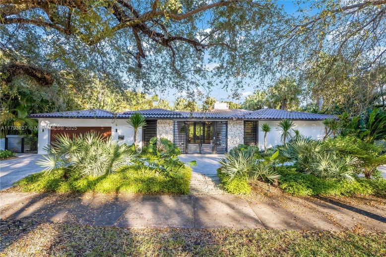 Attached, Backyard, Exterior, Facade, Ranch
