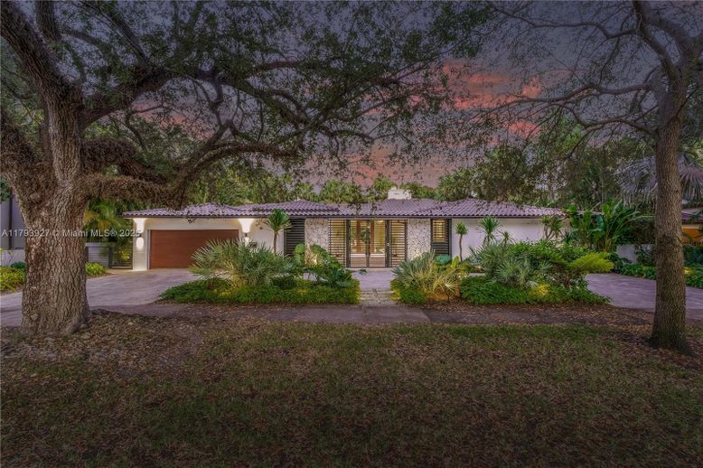 Attached, Backyard, Exterior, Facade, Ranch