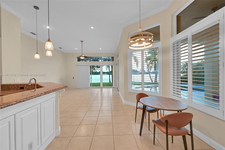 Interior, Pendant Lights, Recessed Lighting