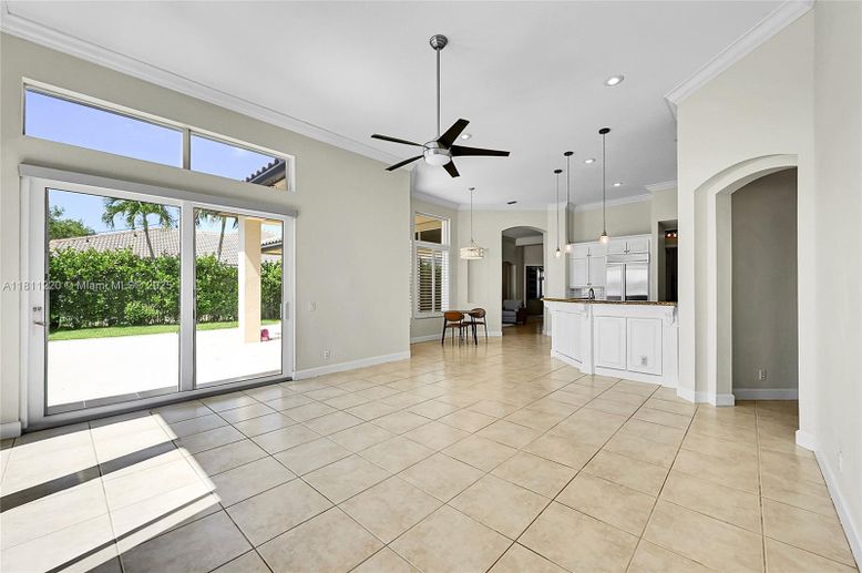 Empty room, Interior, Kitchen, Pendant Lights, Recessed Lighting