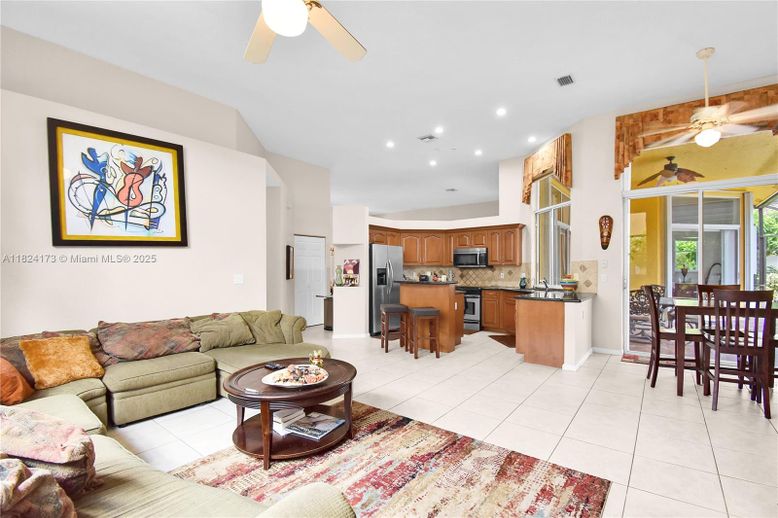 Dining room, Interior, Kitchen, Living room, Recessed Lighting, Stainless Steel Appliances