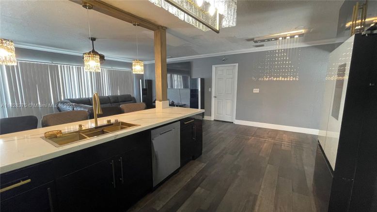 Interior, Kitchen, Pendant Lights, Wood Texture Flooring