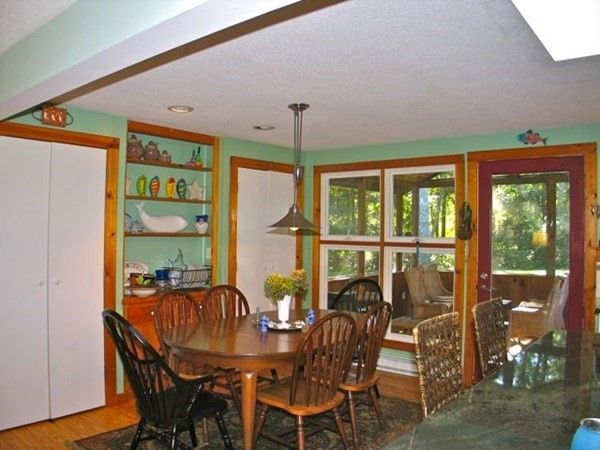 Interior, Wood Texture Flooring, Dining room, Pendant Lights