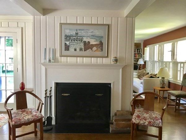 Interior, Bedroom, Wood Texture Flooring, Dining room, Fireplace