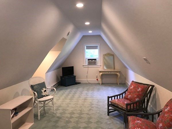 Interior, Recessed Lighting, Ceramic Tile