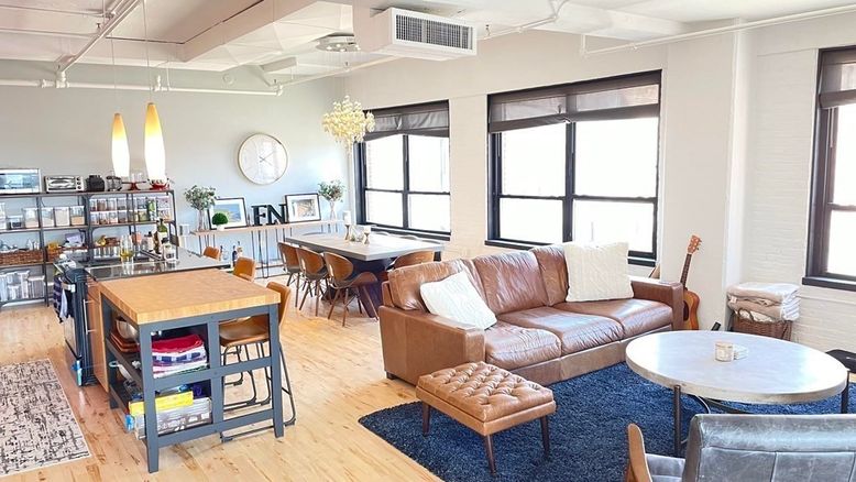Chandelier, Dining room, Interior, Living room, Wood Texture Flooring