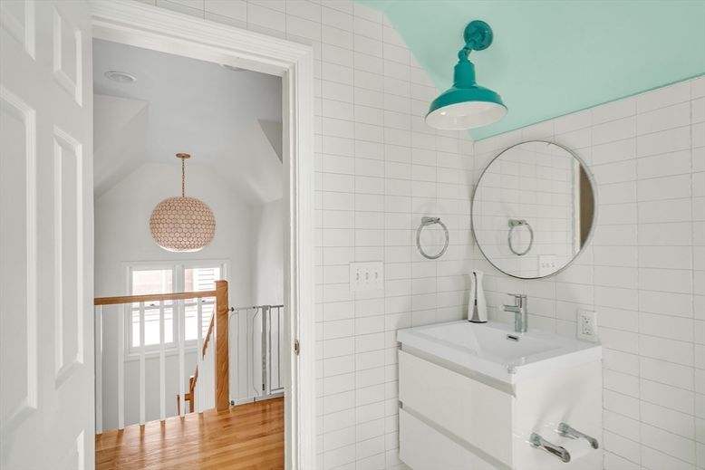 Bathroom, Chandelier, Interior, Pendant Lights, Wood Texture Flooring
