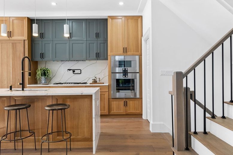 Interior, Kitchen, Pendant Lights, Recessed Lighting, Wood Texture Flooring