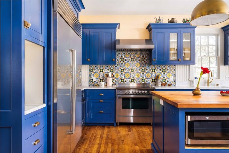 Interior, Kitchen, Pendant Lights, Stainless Steel Appliances, Wood Texture Flooring