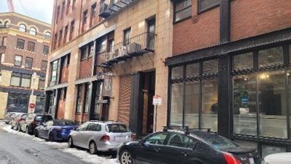 Exterior, Facade, Brick Facade, Rowhouse