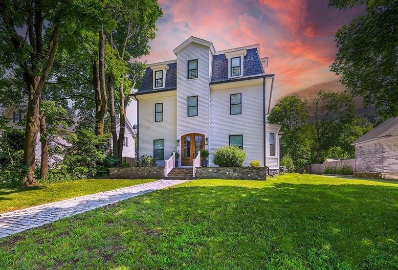 Backyard, Exterior, Facade, Georgian