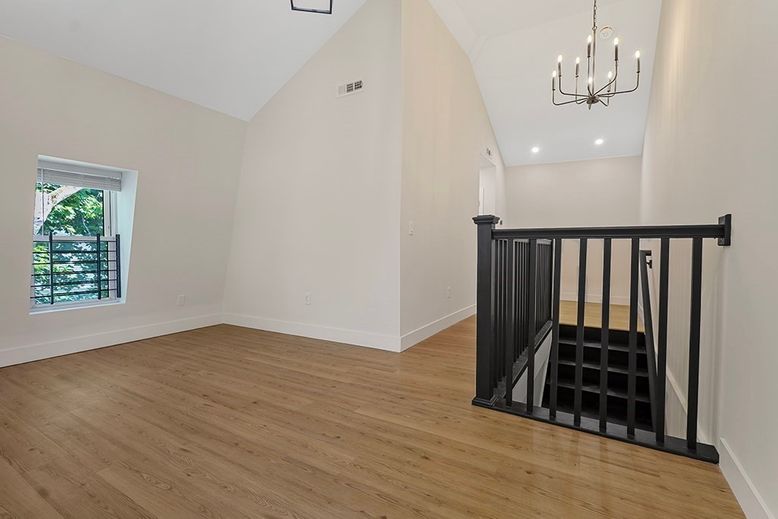 Interior, Pendant Lights, Recessed Lighting, Wood Texture Flooring