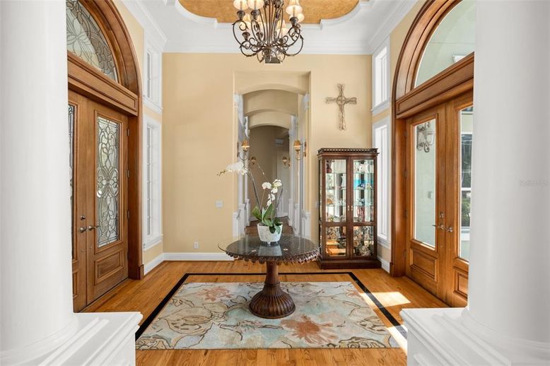 Chandelier, Interior, Wood Texture Flooring