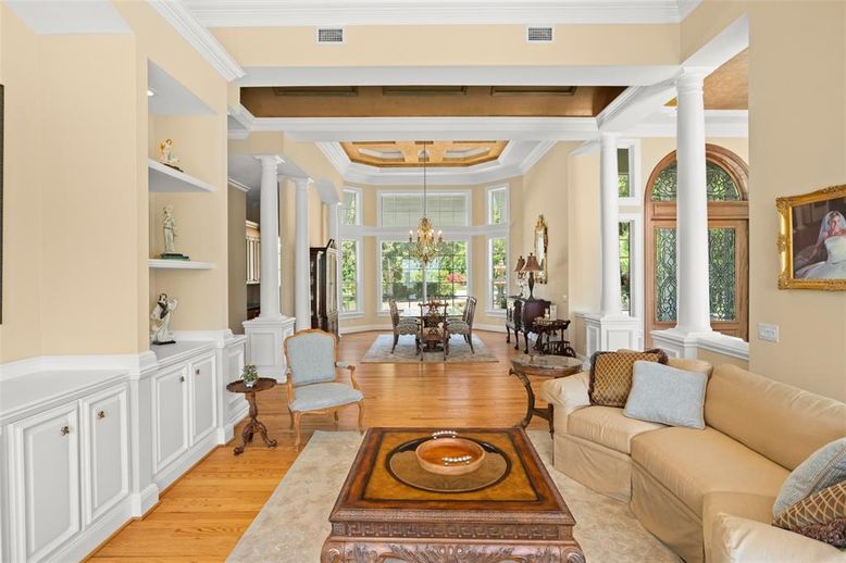 Chandelier, Dining room, Interior, Living room, Wood Texture Flooring