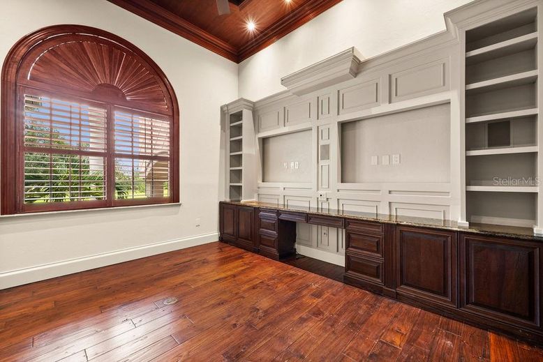 Interior, Recessed Lighting, Wooden Ceilings, Wood Texture Flooring
