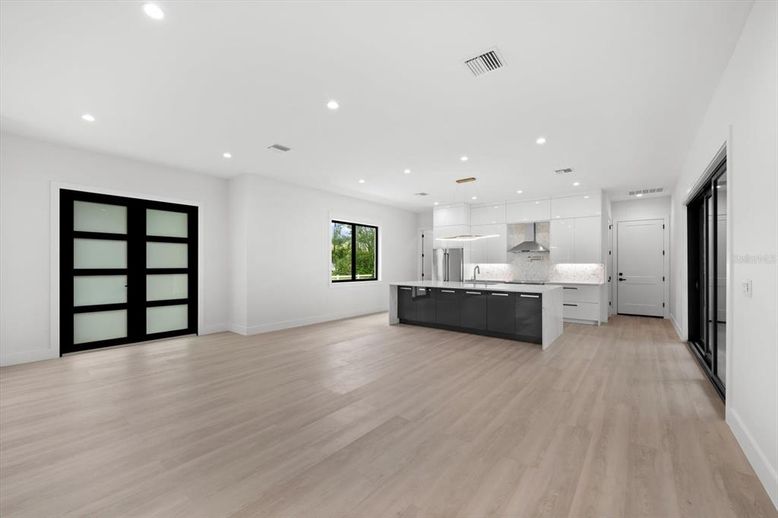 Interior, Kitchen, Pendant Lights, Recessed Lighting, Wood Texture Flooring
