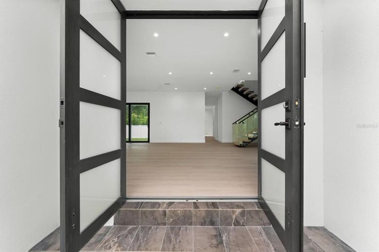 Interior, Recessed Lighting, Wood Texture Flooring