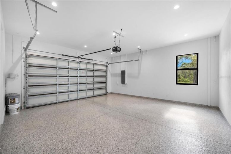 Garage, Interior, Recessed Lighting