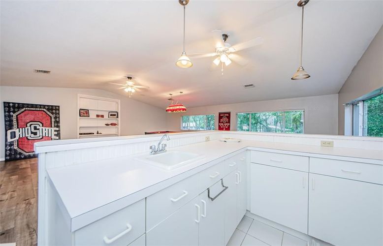Interior, Kitchen, Pendant Lights, Wood Texture Flooring