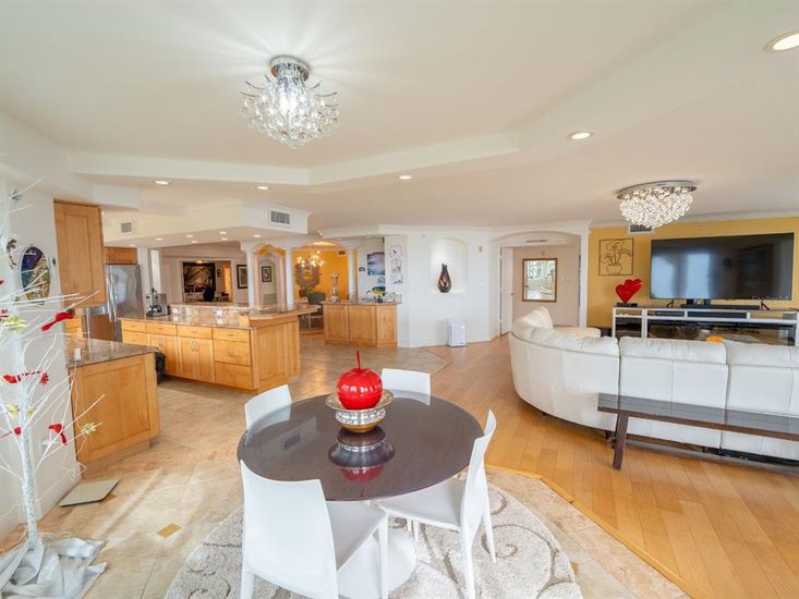 Chandelier, Dining room, Interior, Kitchen, Living room, Recessed Lighting, Stainless Steel Appliances, Wood Texture Flooring
