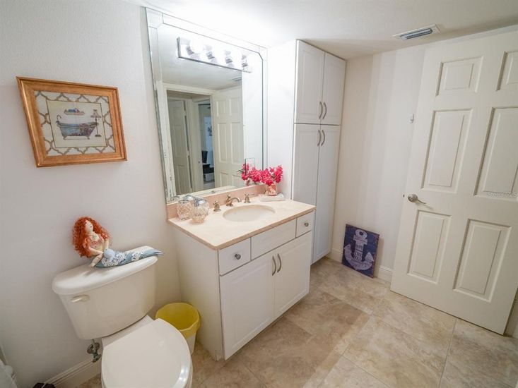 Bathroom, Interior