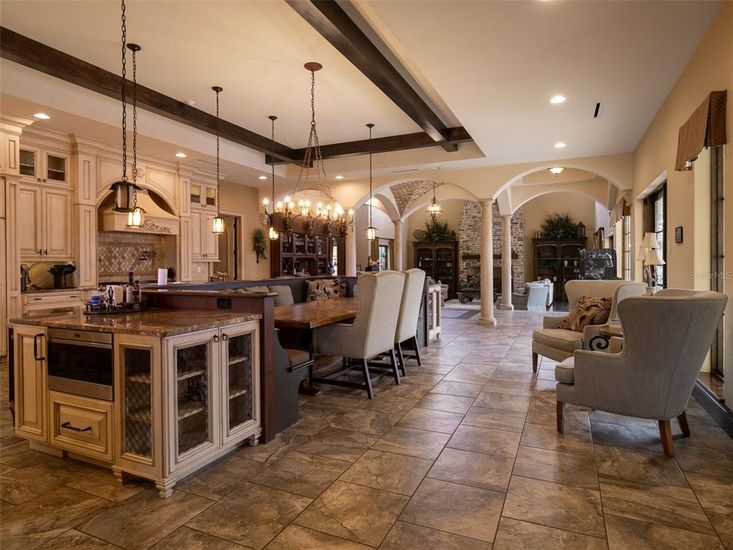 Chandelier, Dining room, Interior, Kitchen, Living room, Pendant Lights, Recessed Lighting