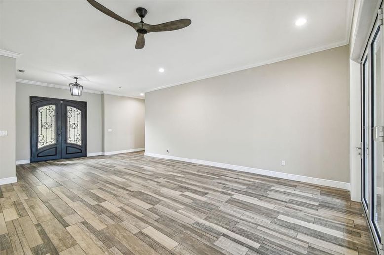 Empty room, Interior, Recessed Lighting, Wood Texture Flooring