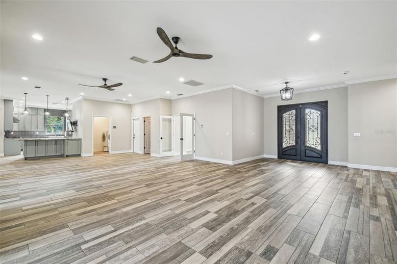 Interior, Pendant Lights, Recessed Lighting, Wood Texture Flooring
