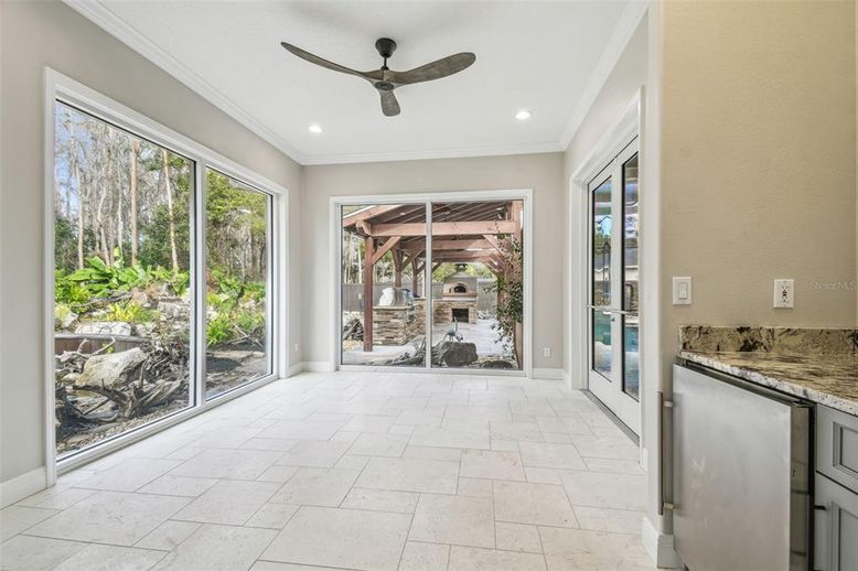 Interior, Recessed Lighting, Sun Room