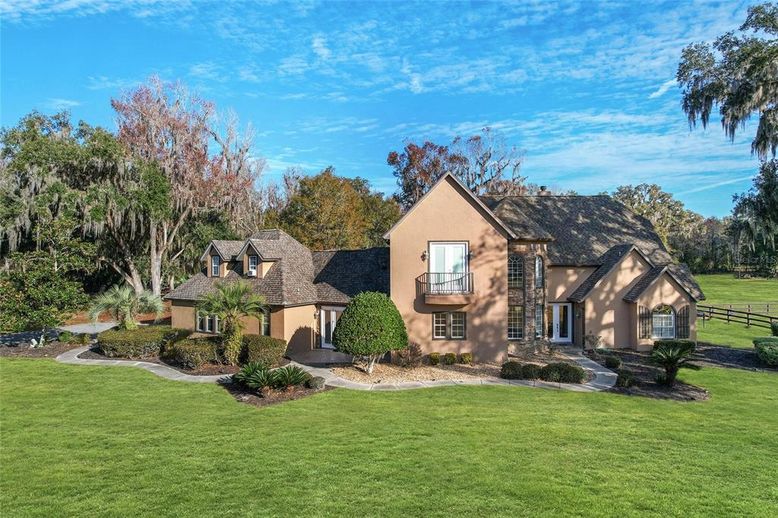 Backyard, Exterior, Facade, French Provincial