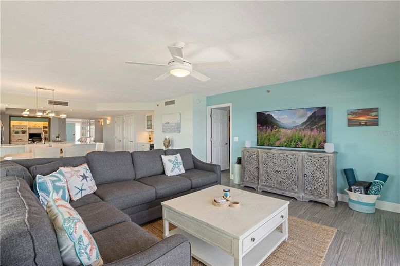 Interior, Kitchen, Living room, Pendant Lights