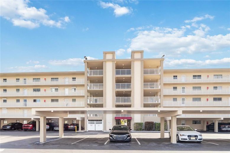 Exterior, Facade, Condo Building