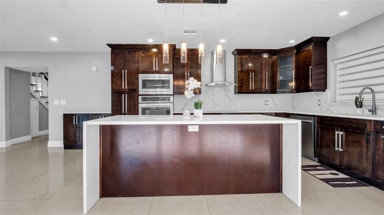 Interior, Kitchen, Pendant Lights, Recessed Lighting, Stainless Steel Appliances